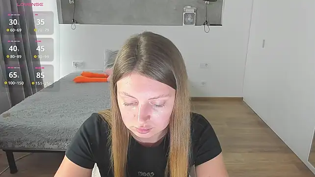 Chat +18 de Kitkatvel ao vivo
