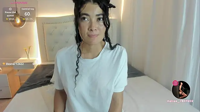 Chat XXX ao vivo de emilly_duque