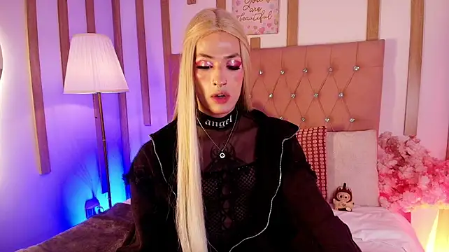 Daphne_Velmont Pertunjukan Webcam
