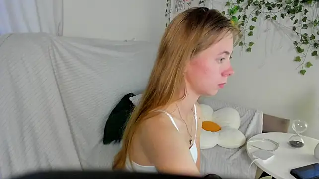 Eda_Vixen Live XXX-Chat