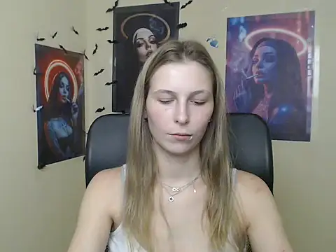 StrangerGi Live XXX-Chat