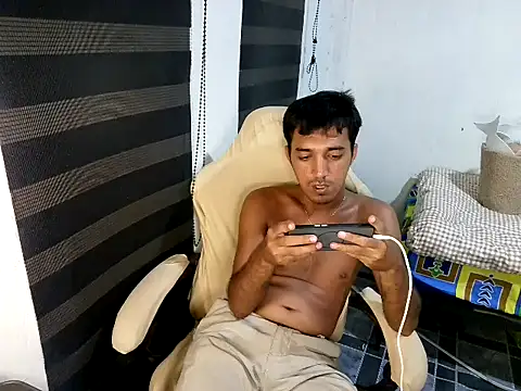 Spicy_RowyCam's Live XXX Chat