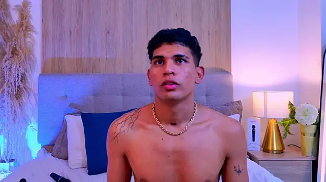 Chat +18 de RoseAndDominic ao vivo