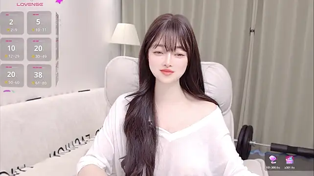 uikyy1 Pertunjukan Webcam