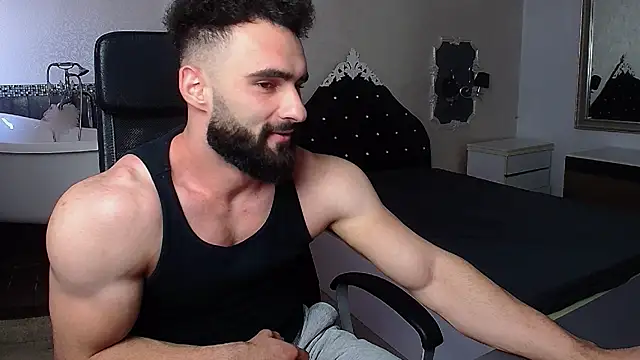 MicahLane – webcam-show
