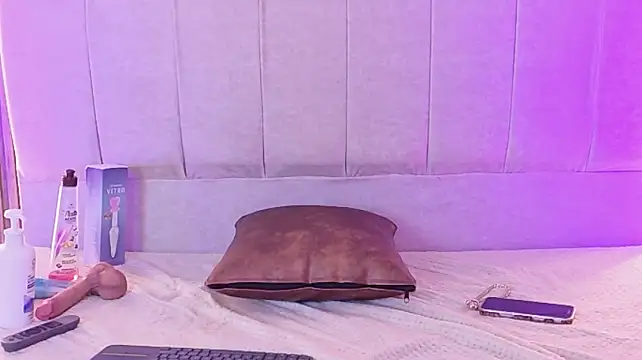 Zoe_444 Live XXX-chat