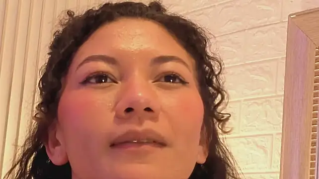 دردشة Zendaya_S11 الجنسية المباشرة