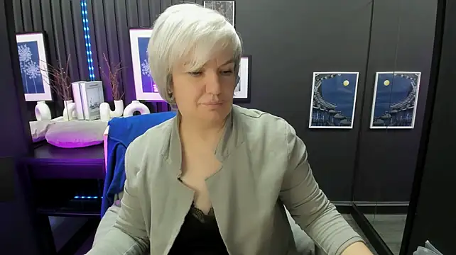 CarmenSoft's Live XXX Chat