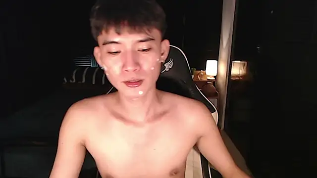 asian_dai Chat XXX in diretta