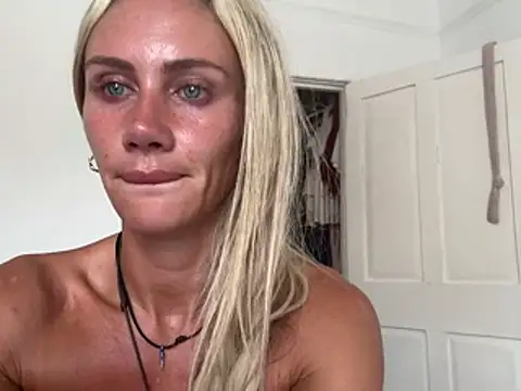 Elsa_24 Pertunjukan Webcam