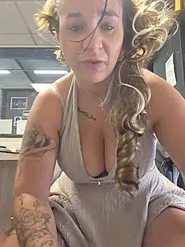 Micorazonheolmiangel23 Pertunjukan Webcam
