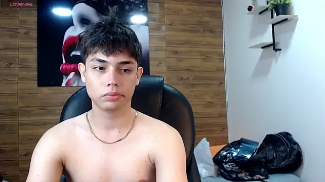 ivan_cooper Chat XXX live