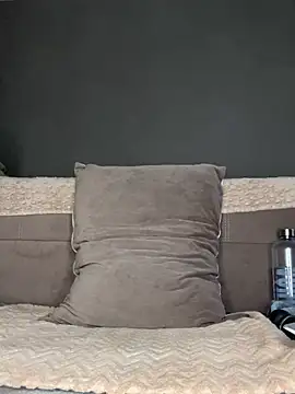 LaraVoosh Webcam show
