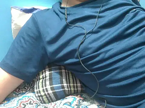 Precumboner Live XXX Chat