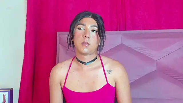 XXX chat uživo modela Hopemoretti