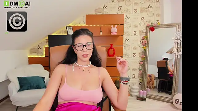 Czat XXX na żywo – EmillyTaylor