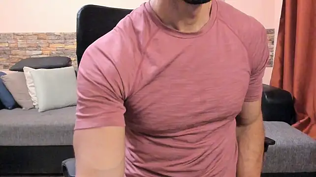 Chat XXX Live HotHunkTrainer