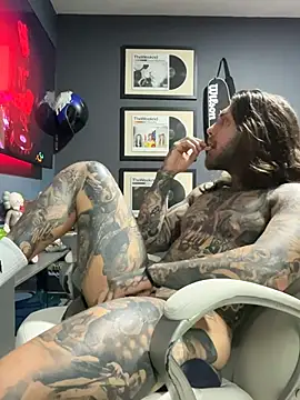 ThomasHells Live XXX-Chat