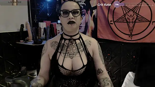 XXX chat uživo modela Evil_Queen_666