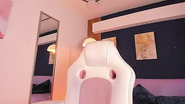 LumierNova Webcam Show
