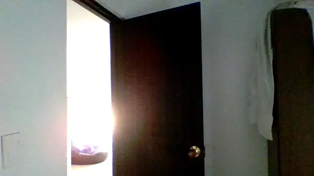 Czat XXX na żywo – Kenner_fox77