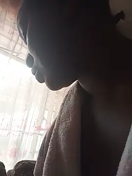 sluttylaura21 Obrolan Langsung XXX