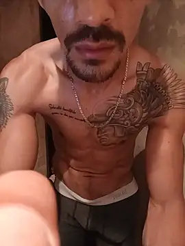 HOTWOLF_FIT Adlı Modelin Canlı XXX Sohbeti