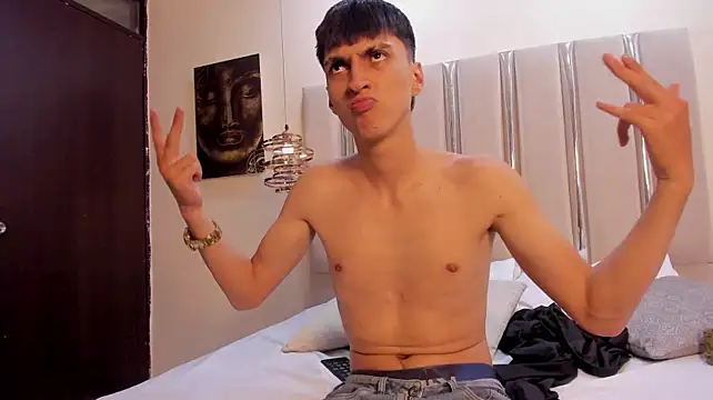 LeoDrake_ Live XXX-chat
