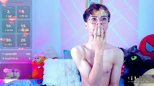 Онлайн чат XXX Callum_777