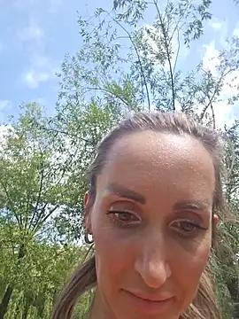 IsabelleEthan's Live XXX Chat