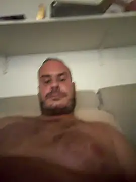 matt06400R webcam show