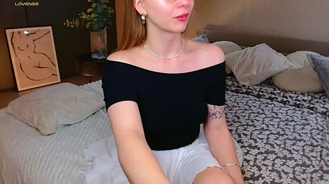 mynameloveeeeee – Live XXX-chat