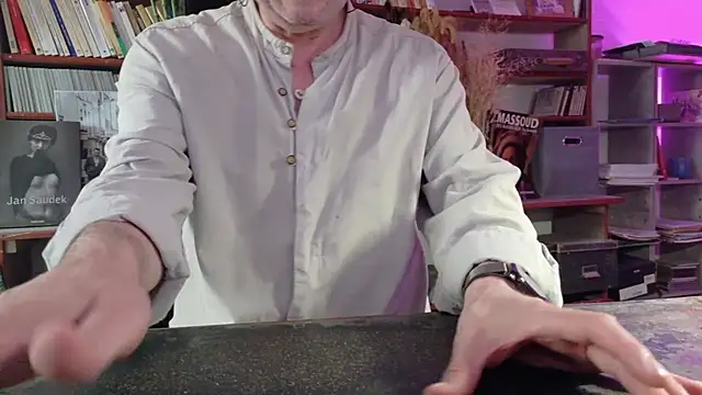 Chatroom XXX en direct de yvanbonar