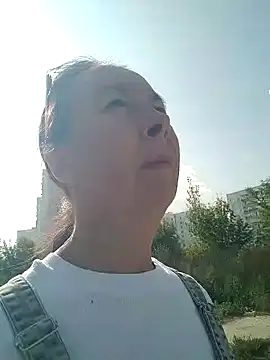 Celine_Faer1 élő XXX-chatje