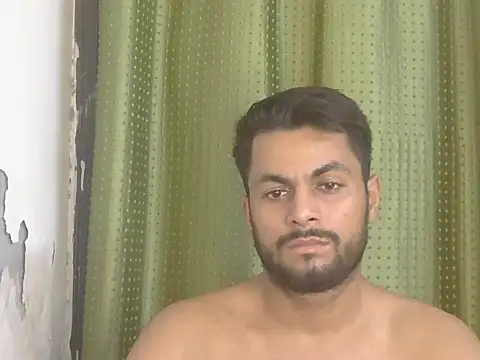 Chat XXX ao vivo de Stubborndesiboy