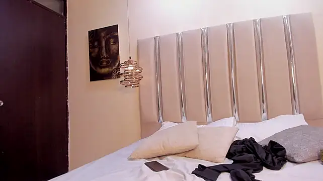 دردشة LeoDrake_ الجنسية المباشرة