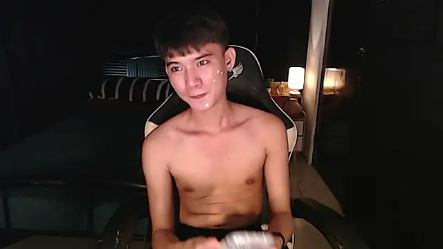 asian_dai's Live XXX Chat