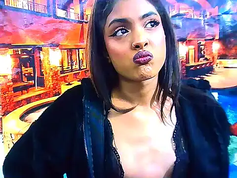 IndianPretty14u2Luv Live XXX-Chat