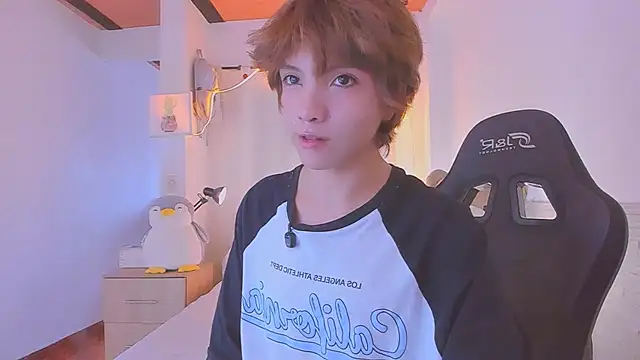 Sweet_Allan 即時 XXX 聊天