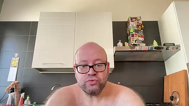 theitalianbear Webcam-Show