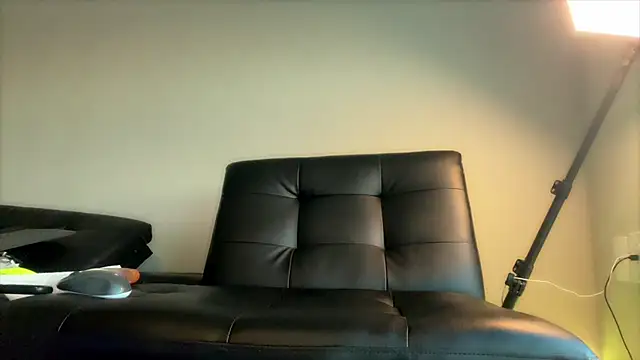 Czat XXX na żywo – KaiTemptation
