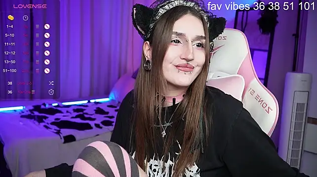 Alice_Goth live XXX chat