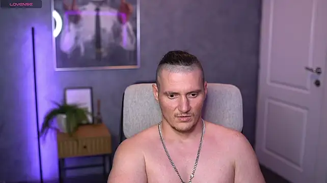 Chatroom XXX en direct de Alex_Wilde