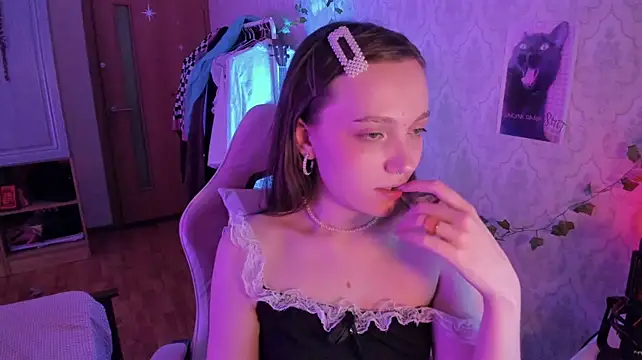 צ'אט XXX בשידור חי של RileyNymph