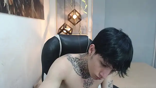 Cry_therealn Live XXX chat