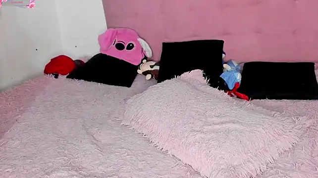 Jill_Joy777 Adlı Modelin Canlı XXX Sohbeti