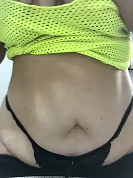 Czat XXX na żywo – Candy_Queenn