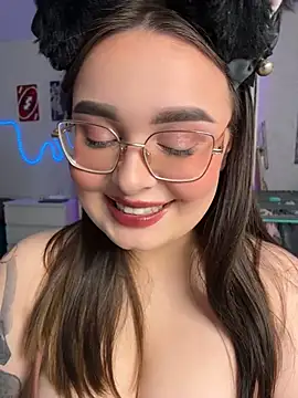 MoziRixis Chat XXX live