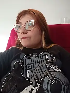 Chat XXX en directo de Winnie_cutee