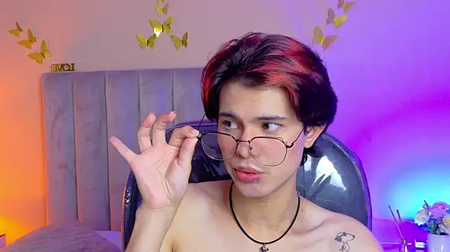 Czat XXX na żywo – Derek_Sinn
